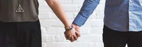 Spraw prezent na dzień chłopaka, który podkreśli Twoją miłość.